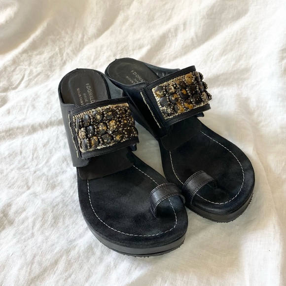 Donald J Palmer Black Beaded Wedge Platform Sandals - Picture 2 of 13